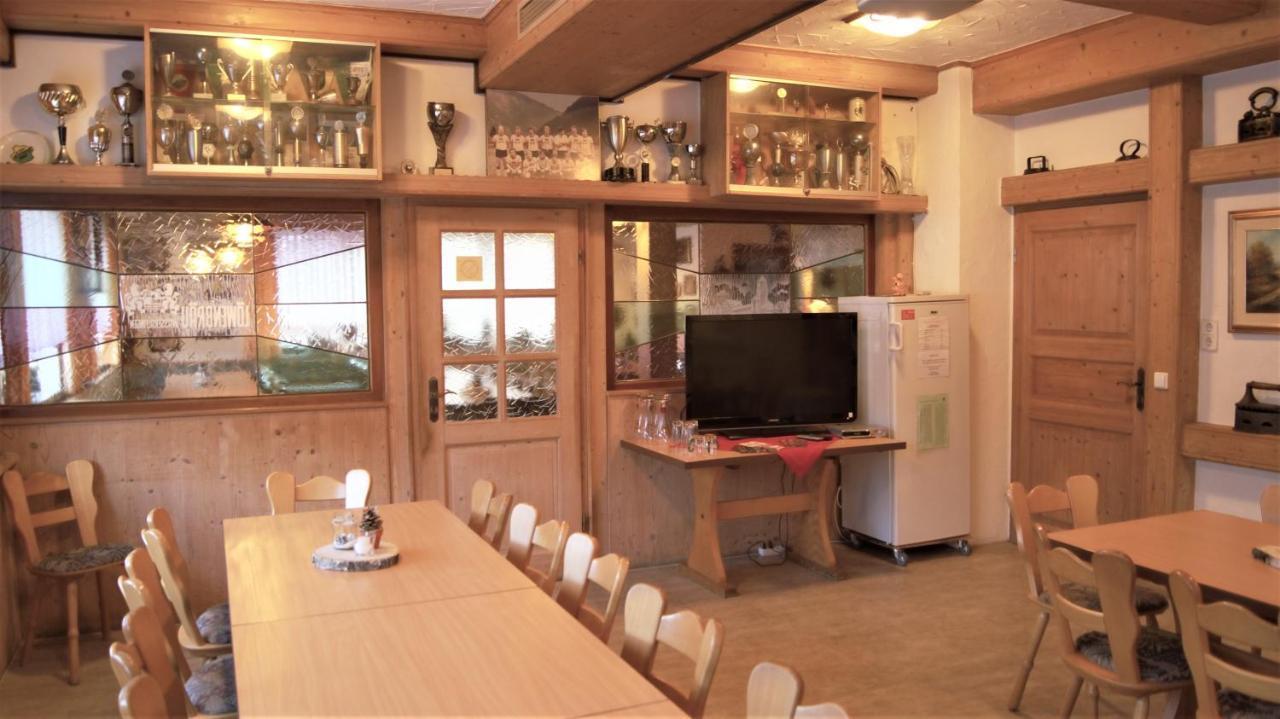 Huttlingen 란트가스트호프 팔켄 B&B 외부 사진