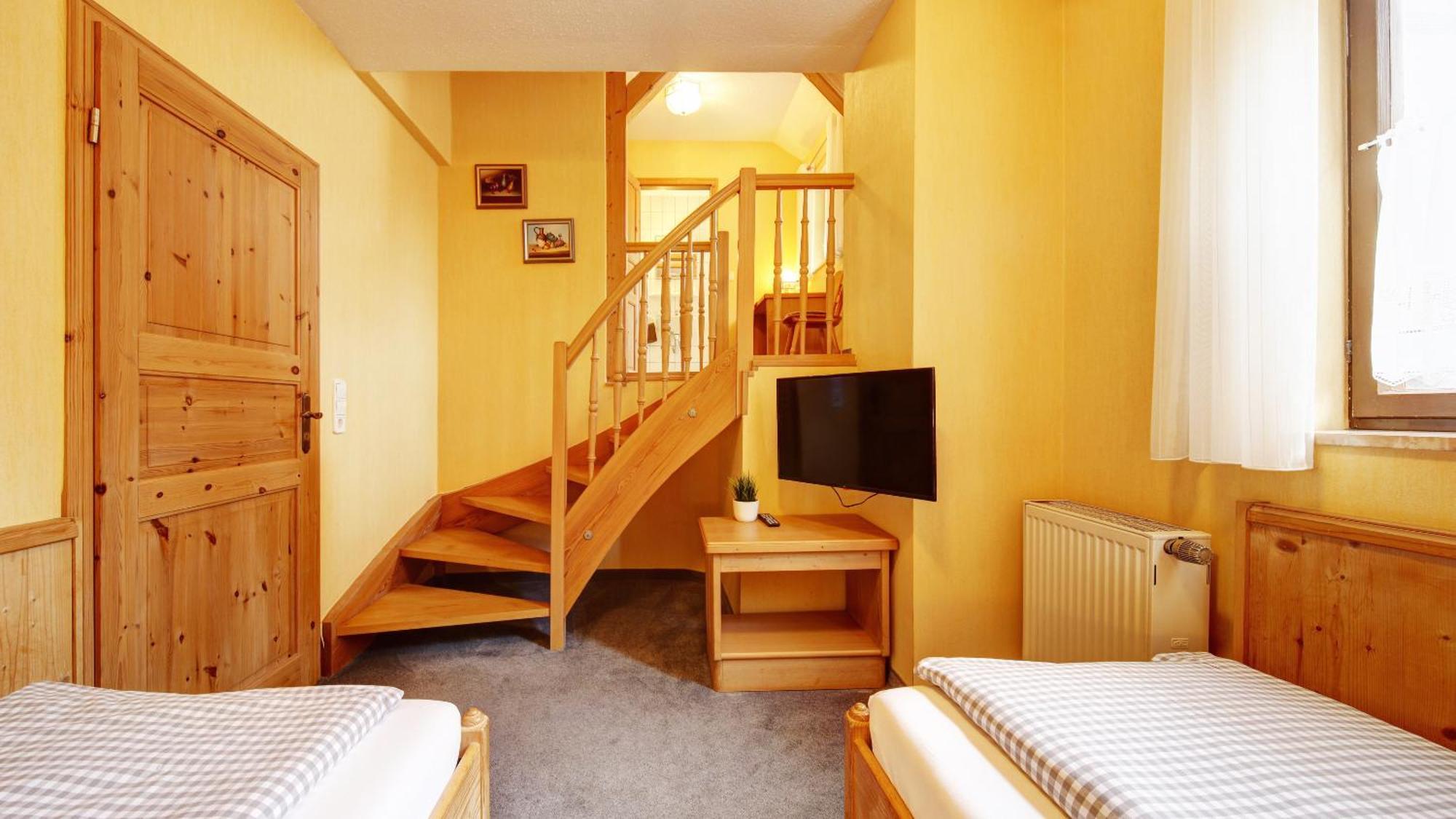 Huttlingen 란트가스트호프 팔켄 B&B 객실 사진